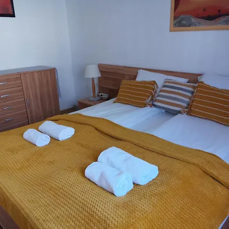 Stefan / Ferien * إيسينيرزير